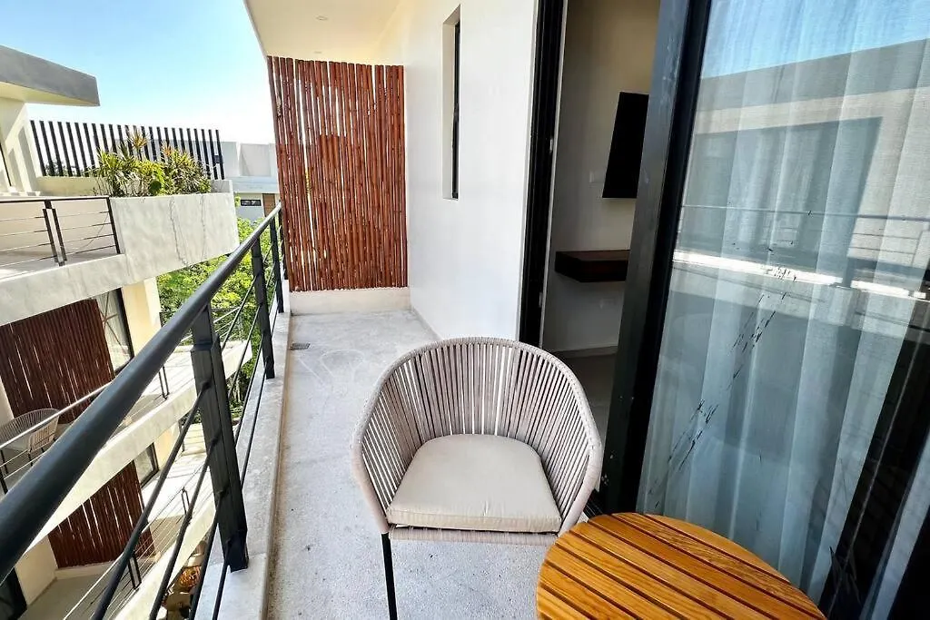 Spacious Penthouse With Pool Tulum Lägenhet