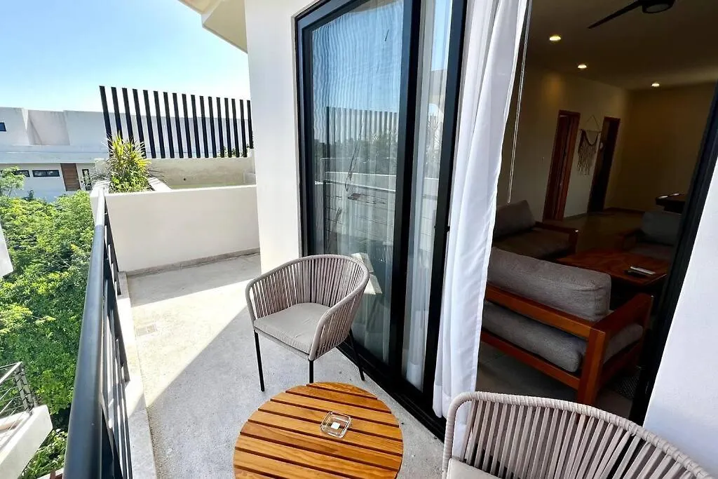 Spacious Penthouse With Pool Tulum Lägenhet